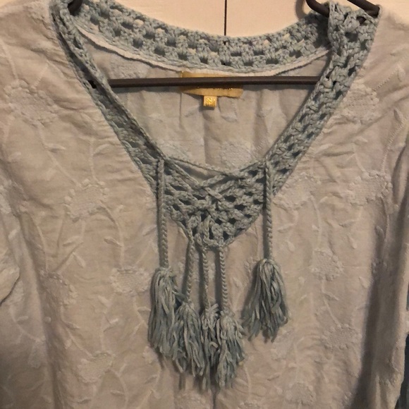 Top - Picture 3 of 4